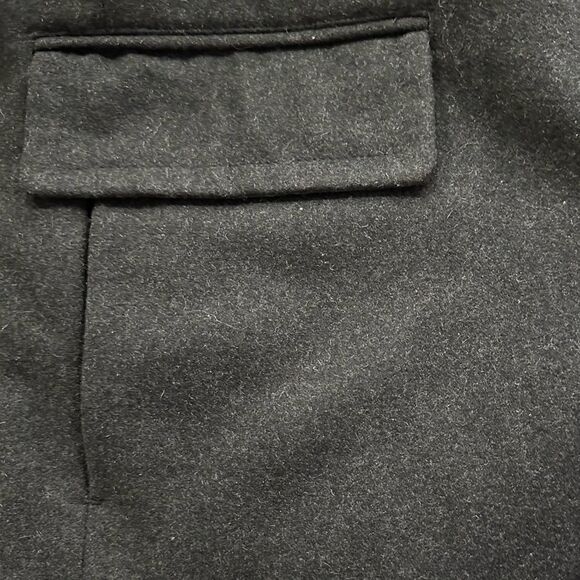 LONDON FOG Men’s Wool Blend Classic Single Breasted Coat in the Size Medium - Picture 15 of 16